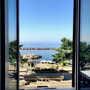 Casa Del Cardinale , Santo Stefano al Mare Italien
